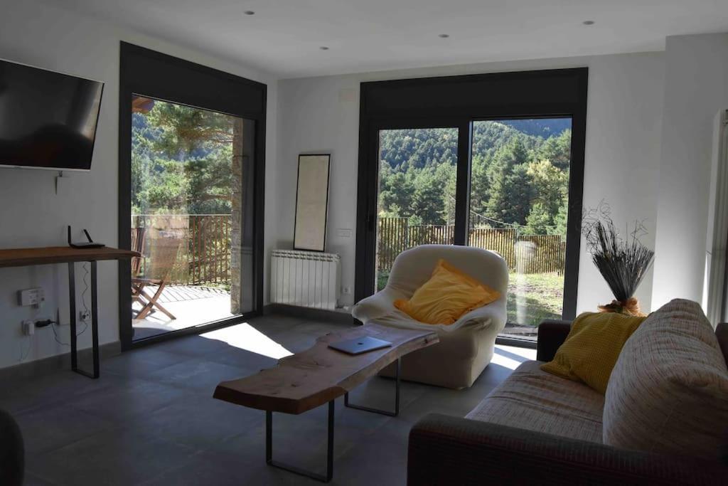 Cal Manubens Castellar del Riu Exterior foto