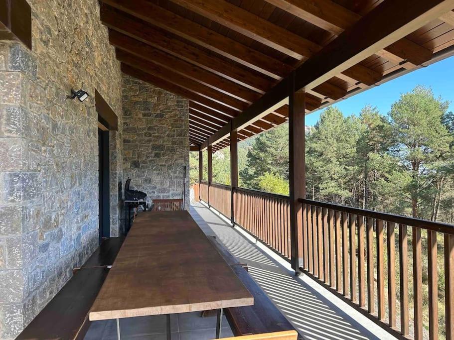 Cal Manubens Castellar del Riu Exterior foto