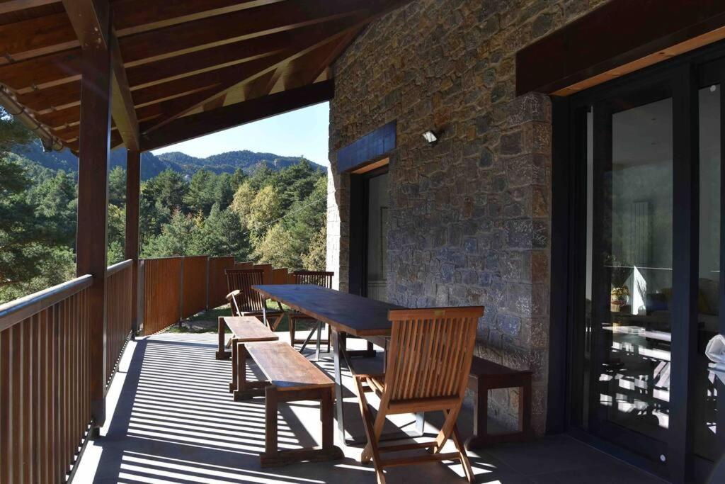 Cal Manubens Castellar del Riu Exterior foto